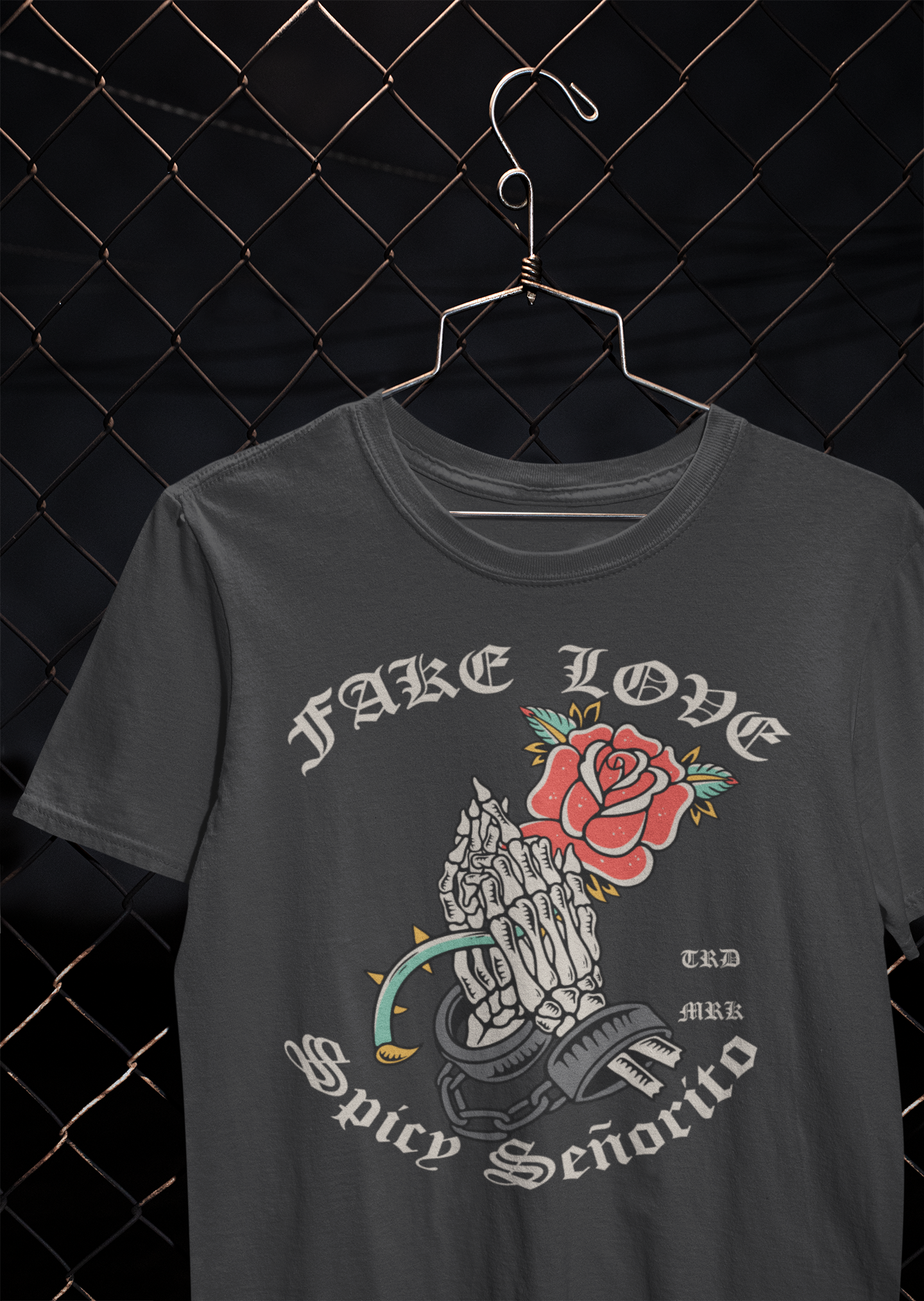 Playera Fake Love